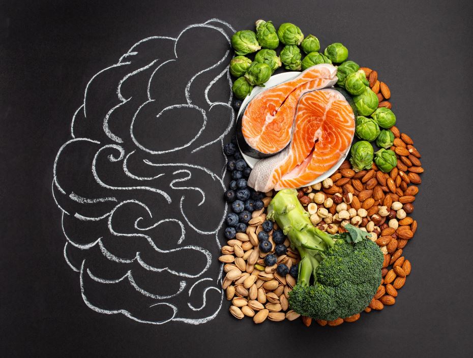 10 Tips Nutrisi dan Pola Hidup untuk Otak Lebih Tajam dan Cerdas