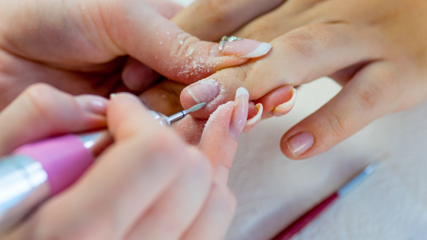 5 Panduan Perawatan Kuku Setelah Lepas Nail Art