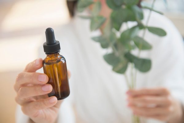 10 Rekomendasi Herbal untuk Meredakan Sakit Bahu