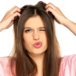 5 Tips Mengatasi Kulit Kepala Gatal dan Berketombe